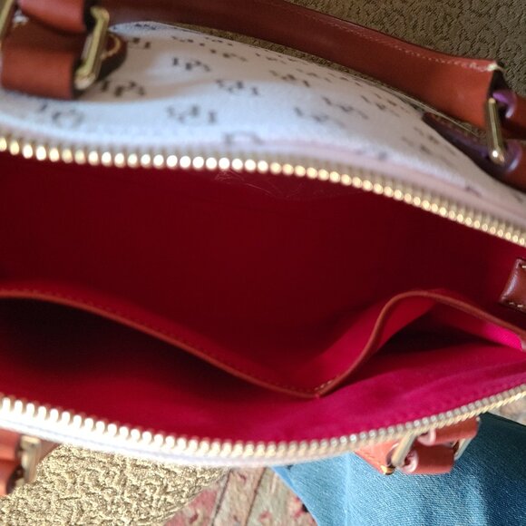 Authentic Dooney & Bourke Geena Signature Satchel - Picture 6 of 6